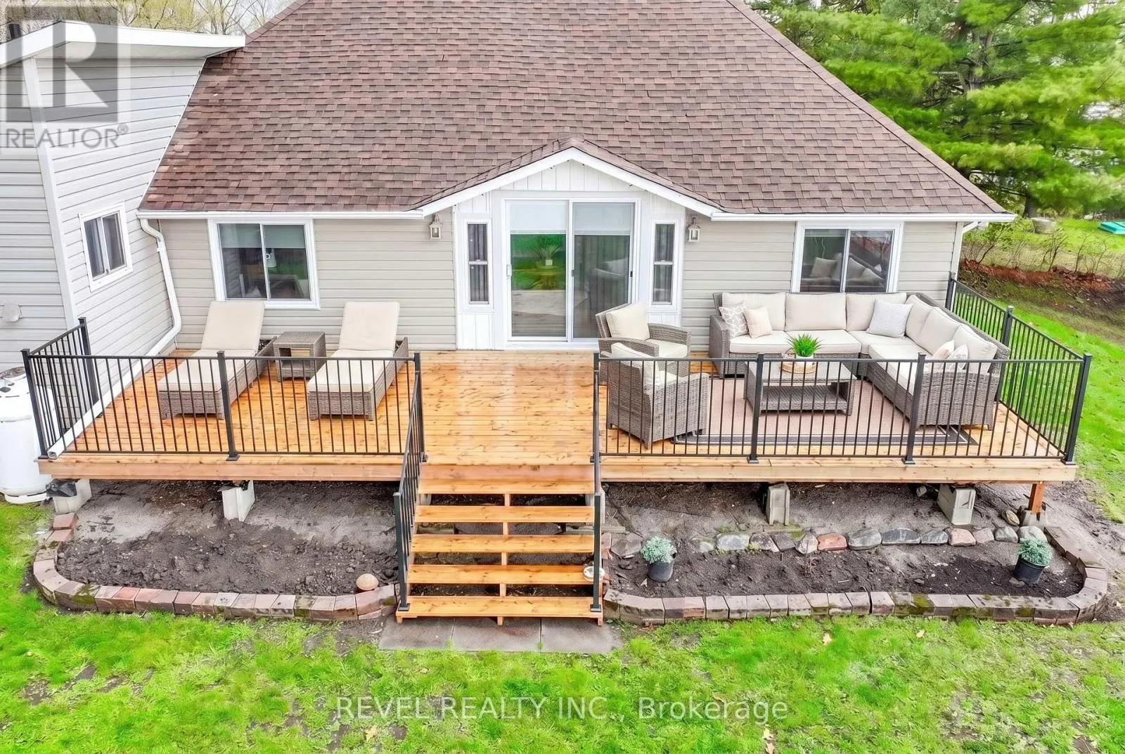 106 COLDSTREAM ROAD
