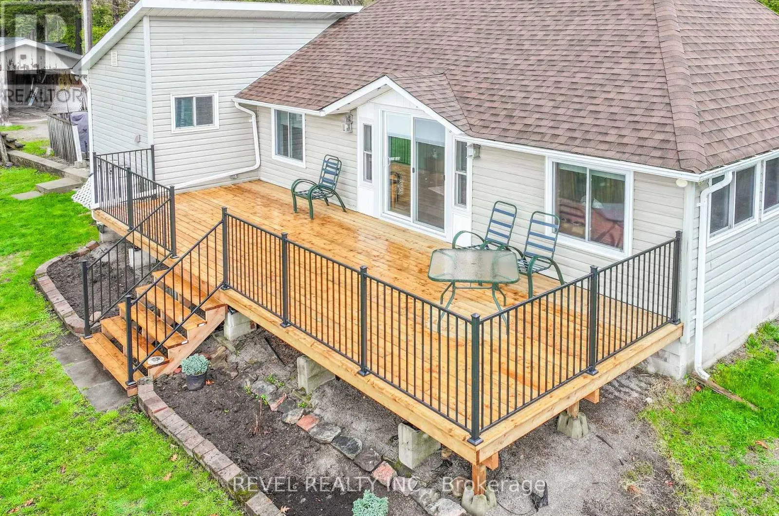 106 COLDSTREAM ROAD