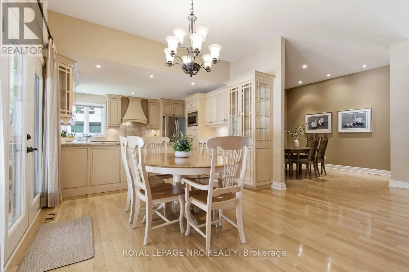 79 CHERRY RIDGE BOULEVARD