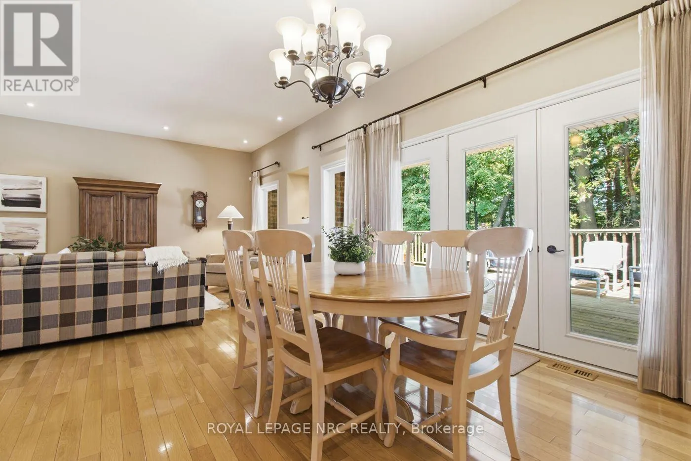 79 CHERRY RIDGE BOULEVARD