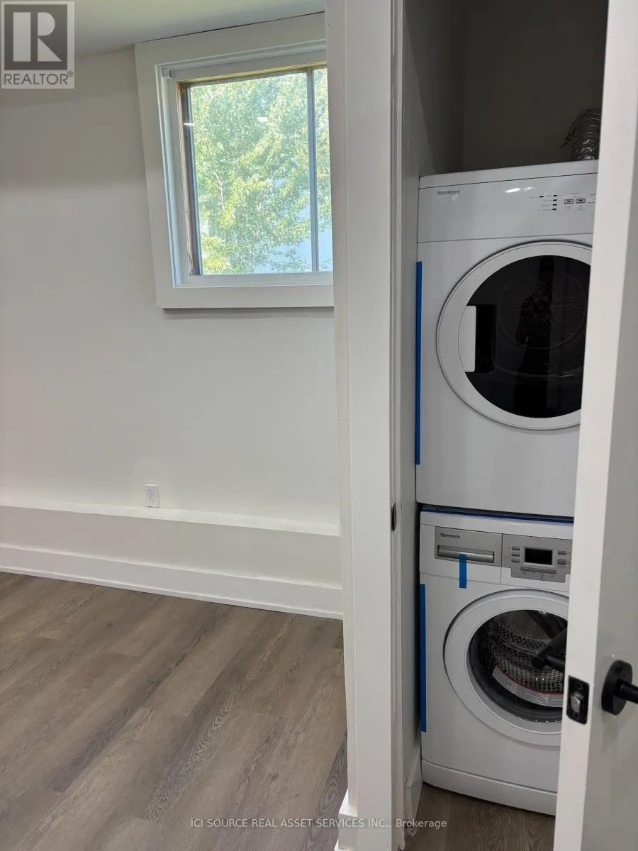 1900 BRUCE ROAD 15