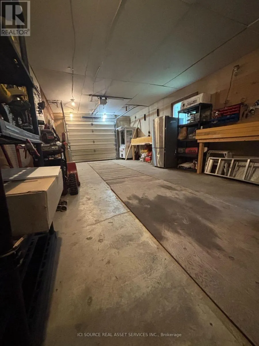 1900 BRUCE ROAD 15