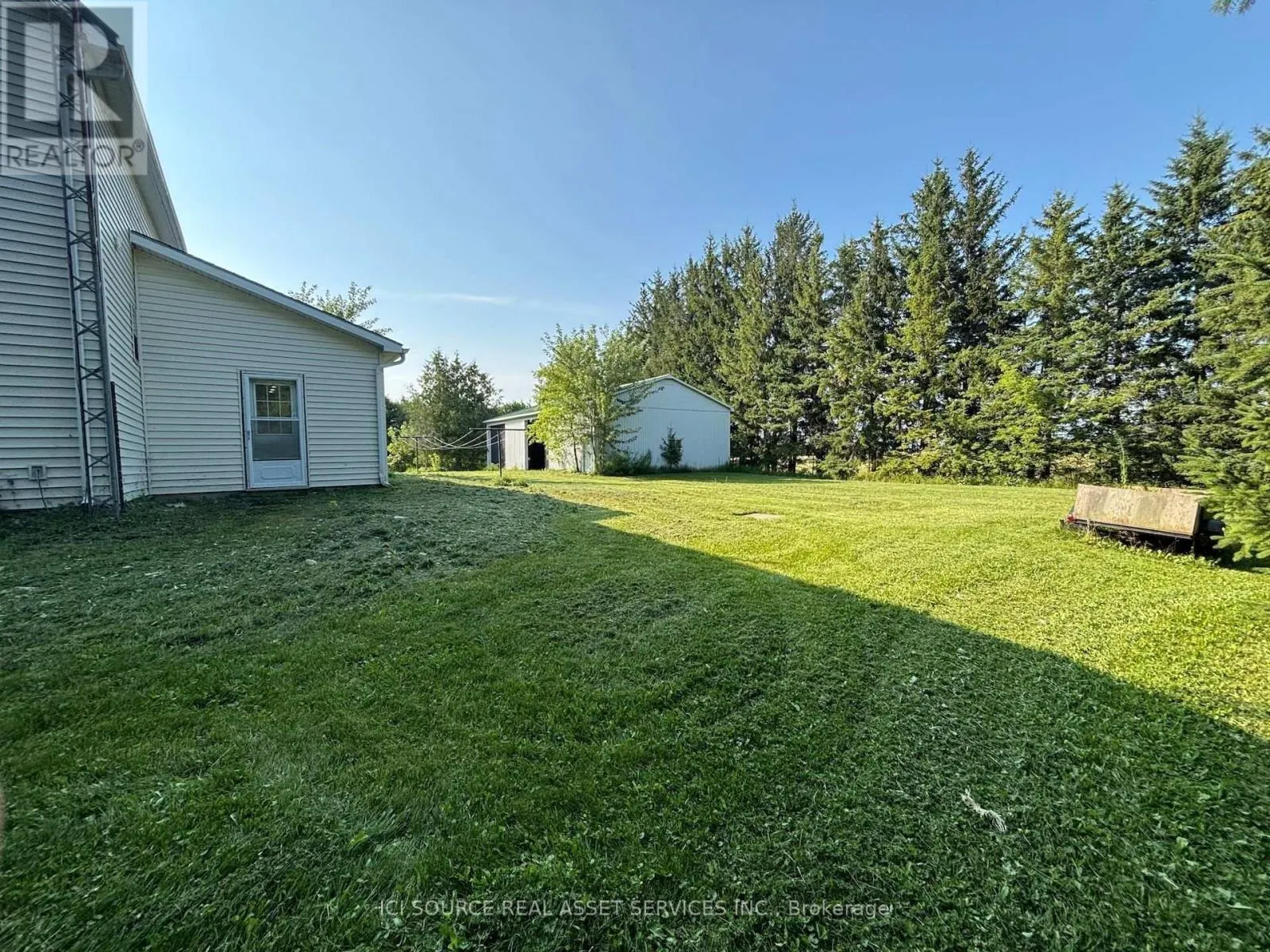 1900 BRUCE ROAD 15