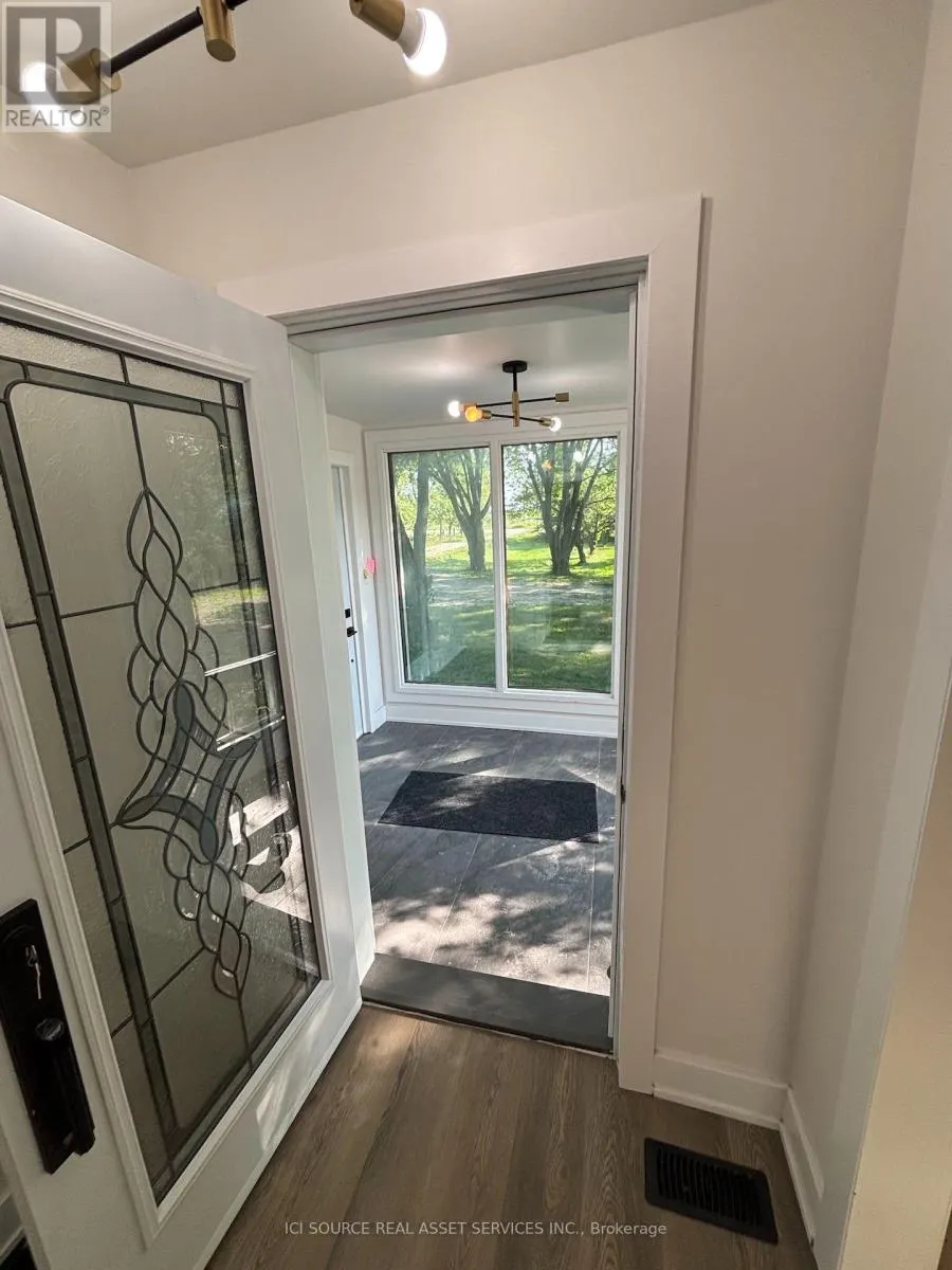 1900 BRUCE ROAD 15