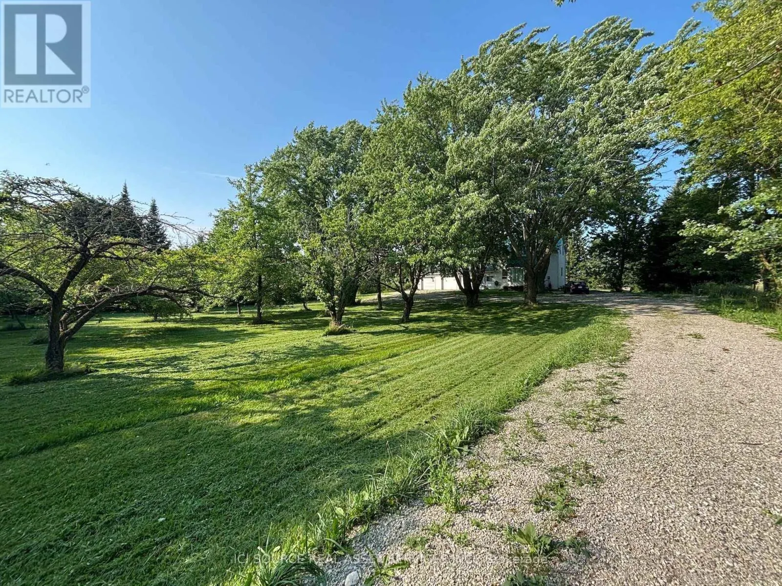 1900 BRUCE ROAD 15