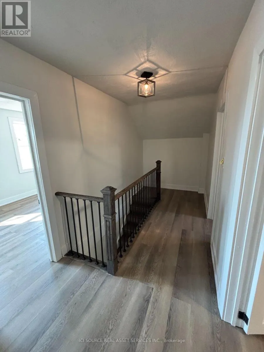 1900 BRUCE ROAD 15