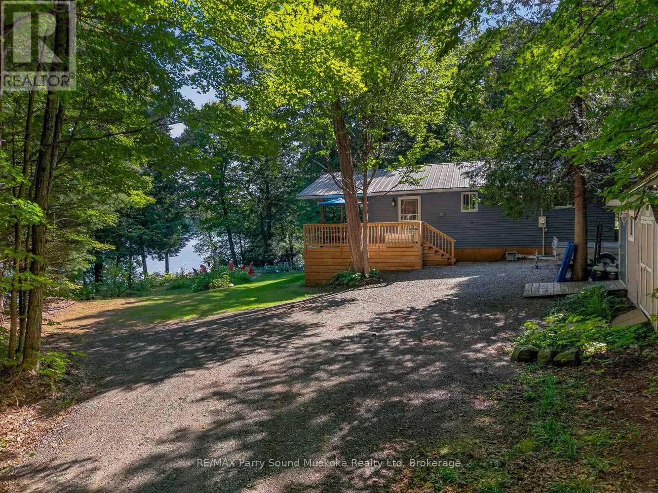 12 SILVER BIRCH CIRCLE