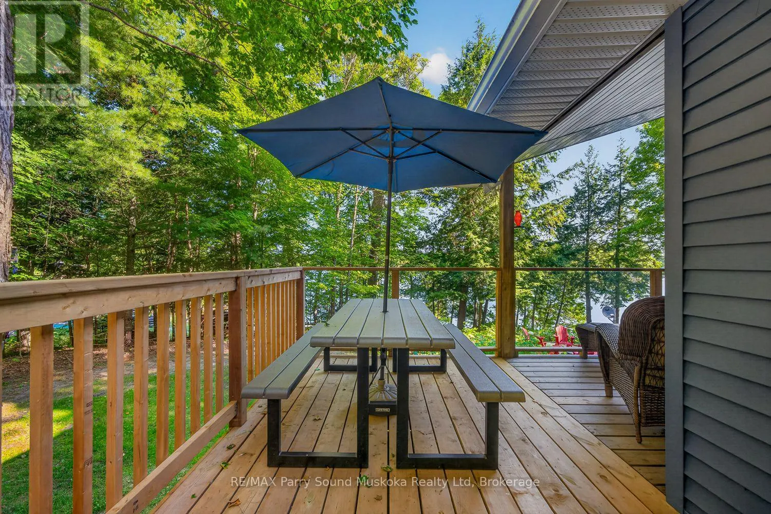 12 SILVER BIRCH CIRCLE