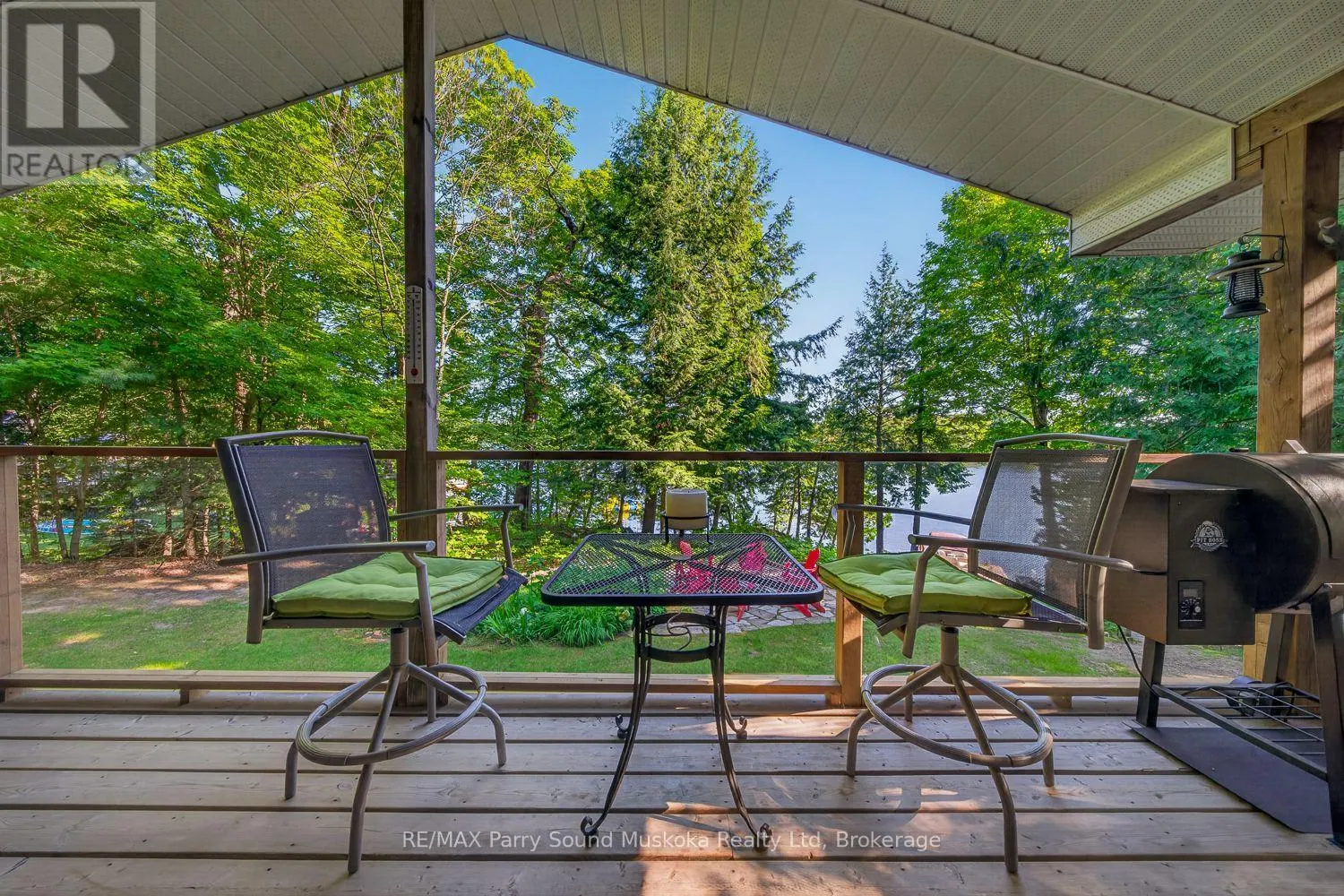 12 SILVER BIRCH CIRCLE