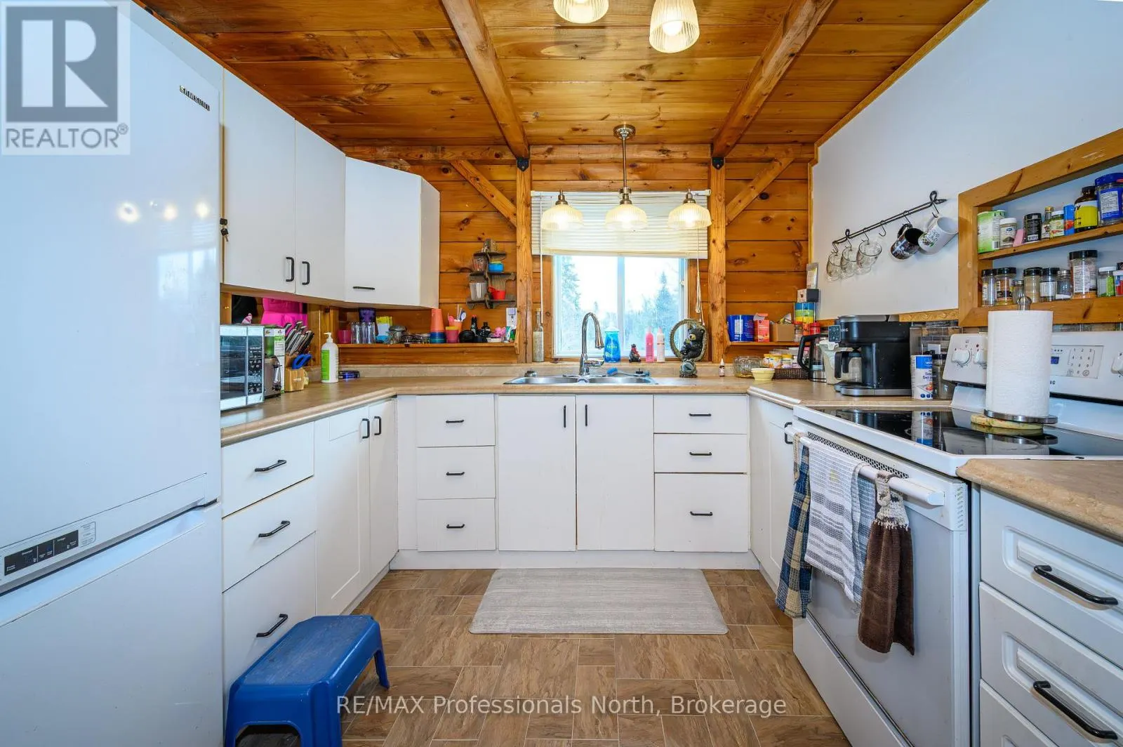 2315 ASPDIN ROAD