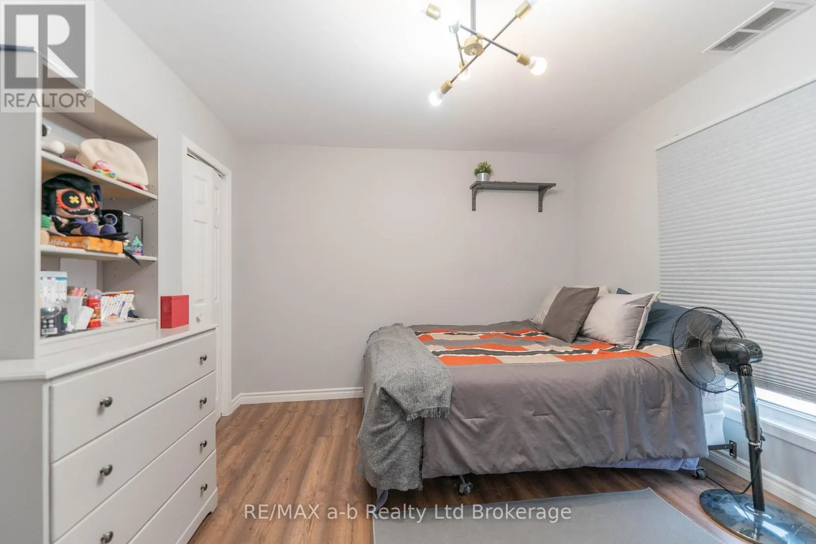 13 POTTERS ROAD N