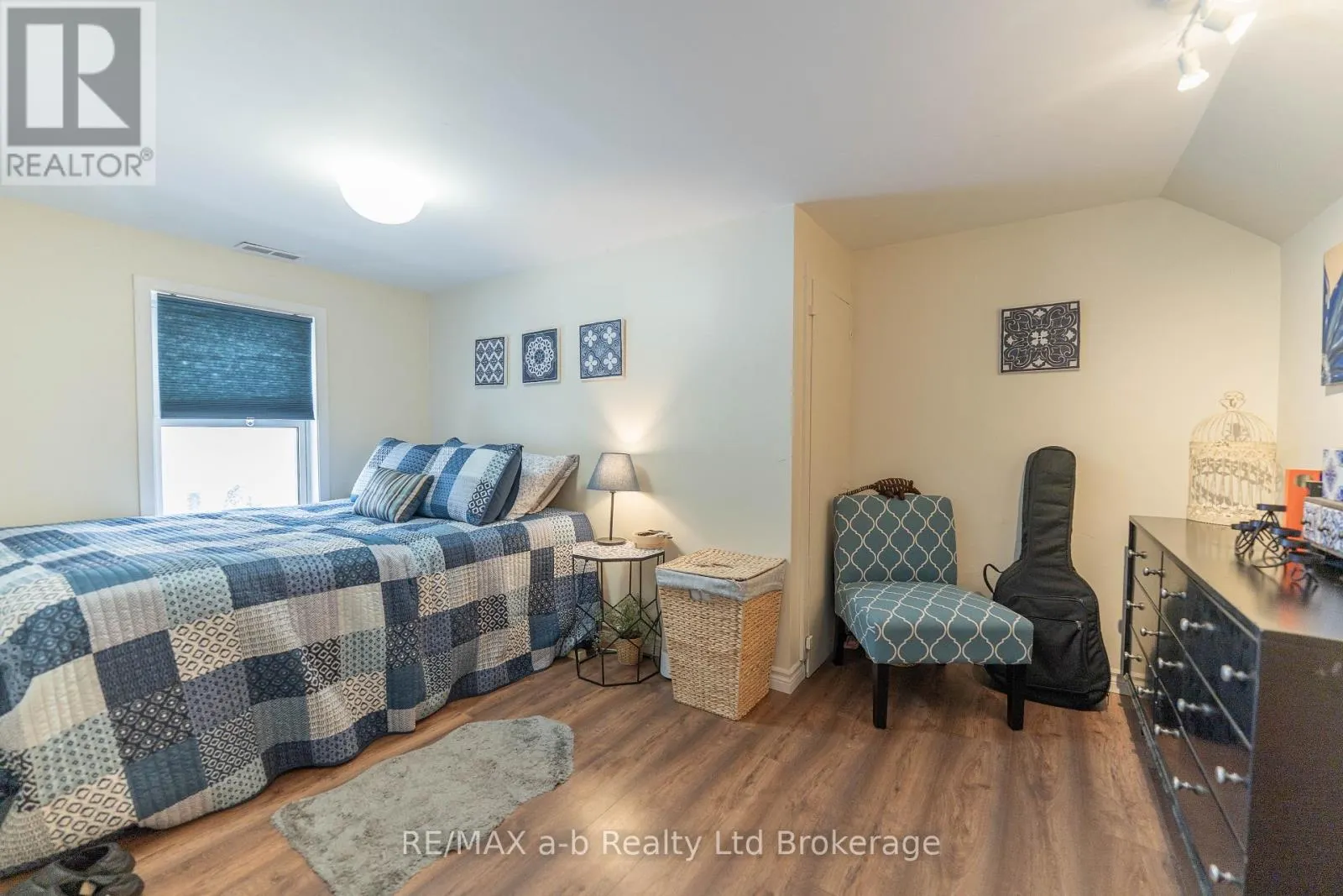 13 POTTERS ROAD N