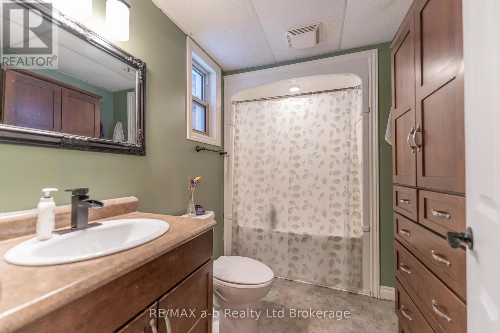 13 POTTERS ROAD N