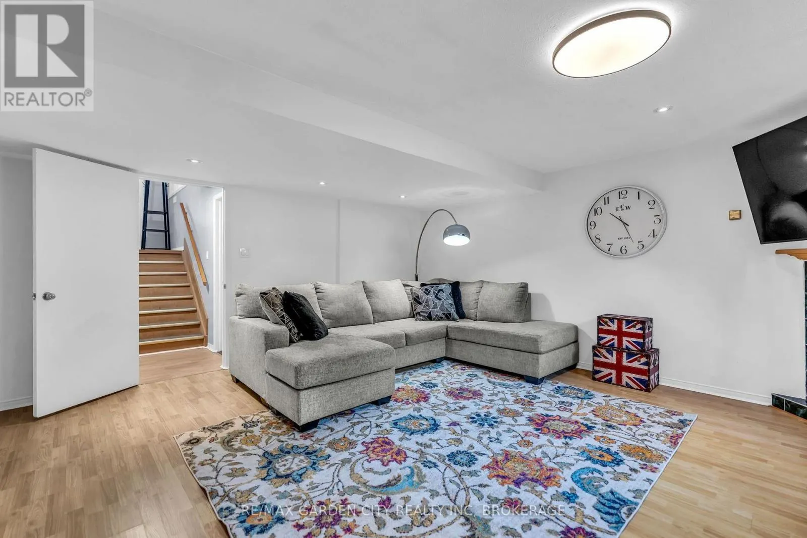 80 BECKETT BOULEVARD