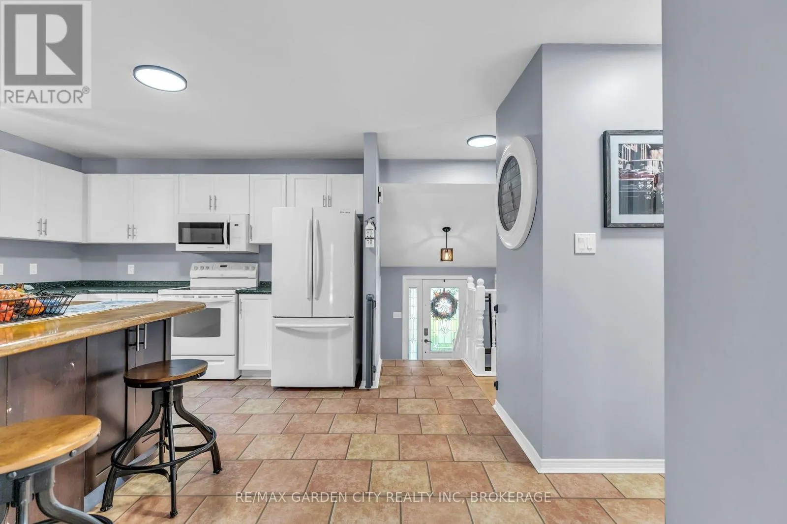 80 BECKETT BOULEVARD