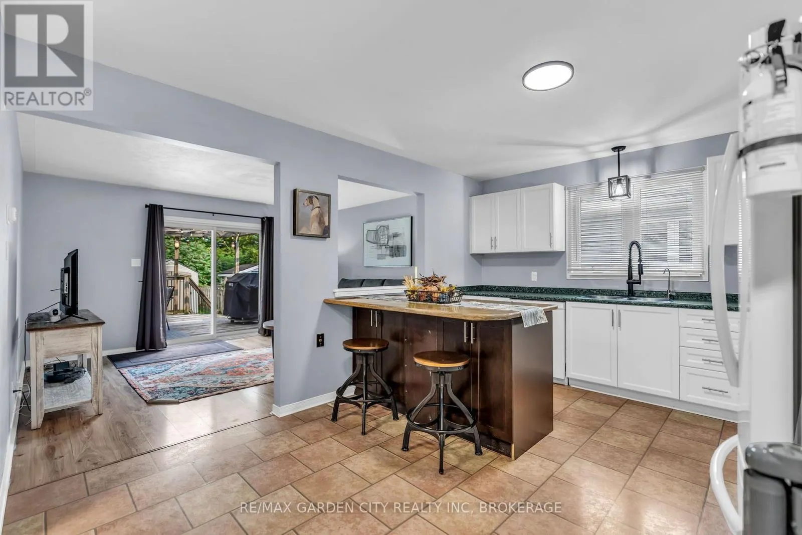 80 BECKETT BOULEVARD