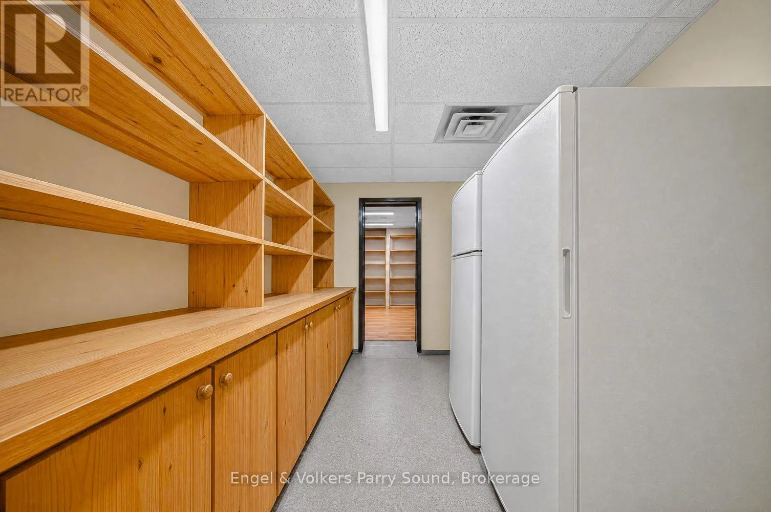 A & B - 93 JAMES STREET #A & B