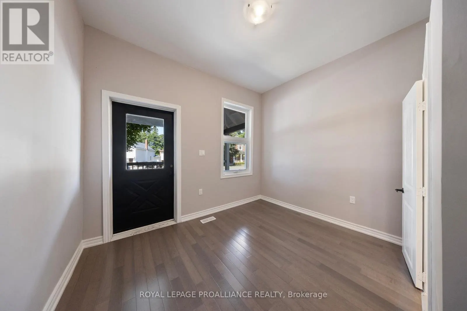 141 ONTARIO STREET