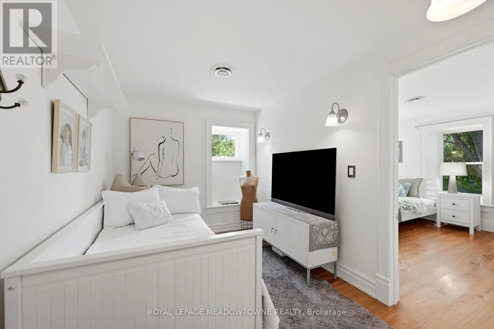 5405 WELLINGTON RD 52