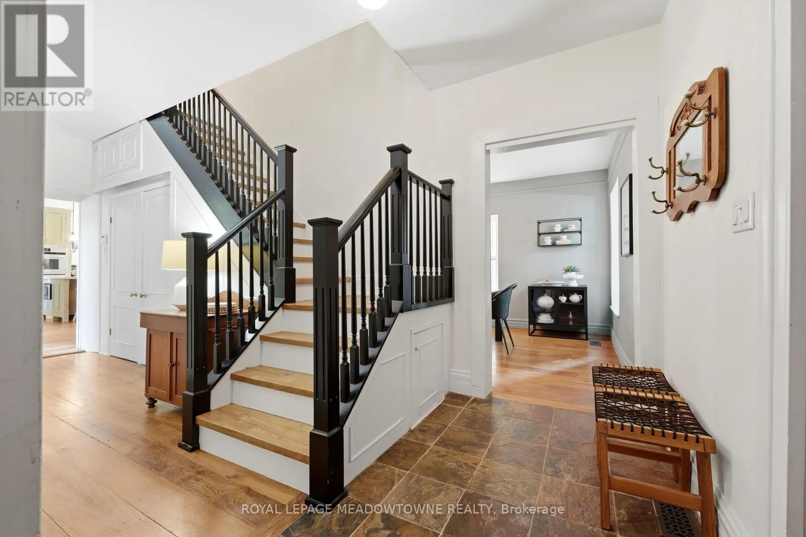 5405 WELLINGTON RD 52