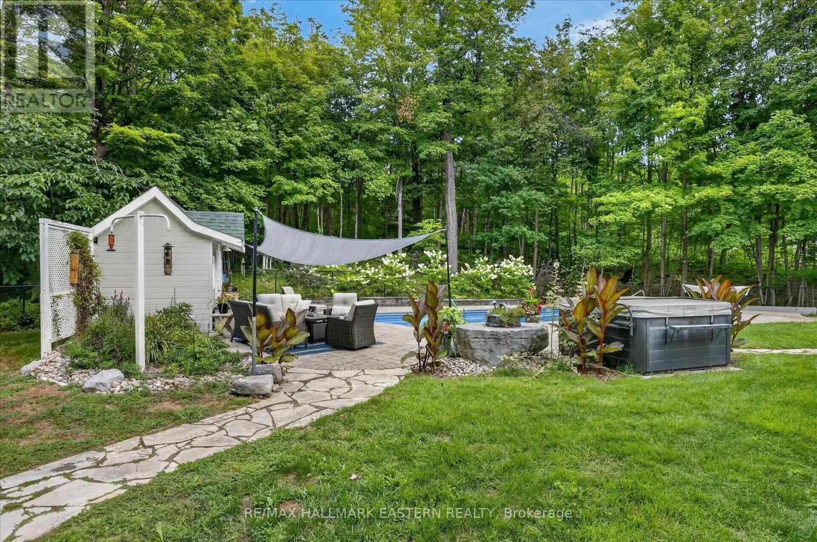 1650 SABLE COURT