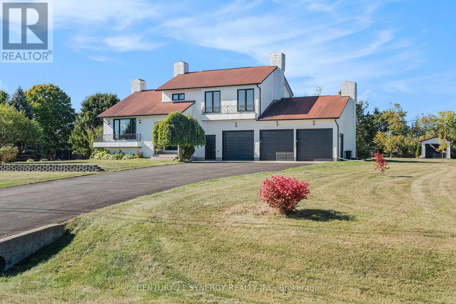 12 DAVIS LANE