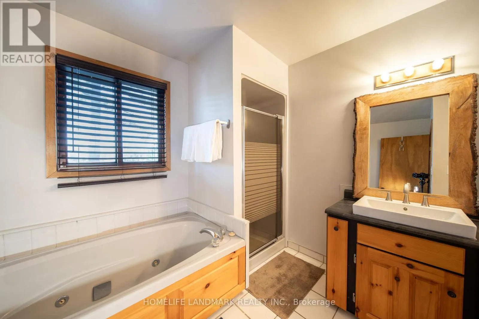 1245 MORTIMERS POINT ROAD