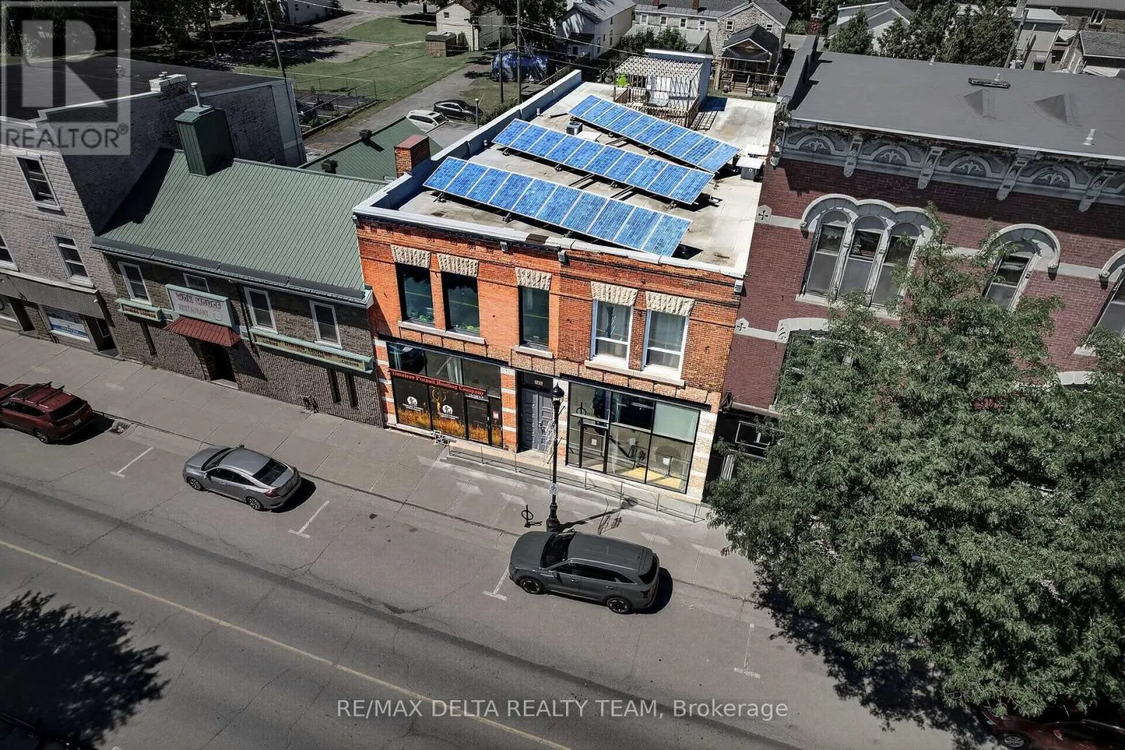 232-228 KING STREET W