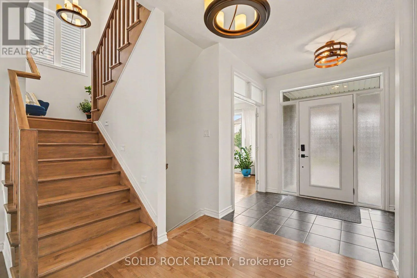 1011 CARDEN LANE