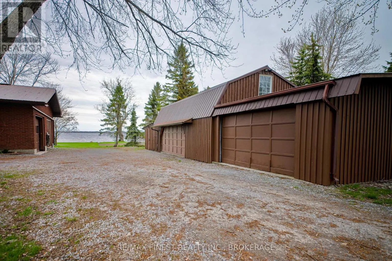 10930 FRONT ROAD