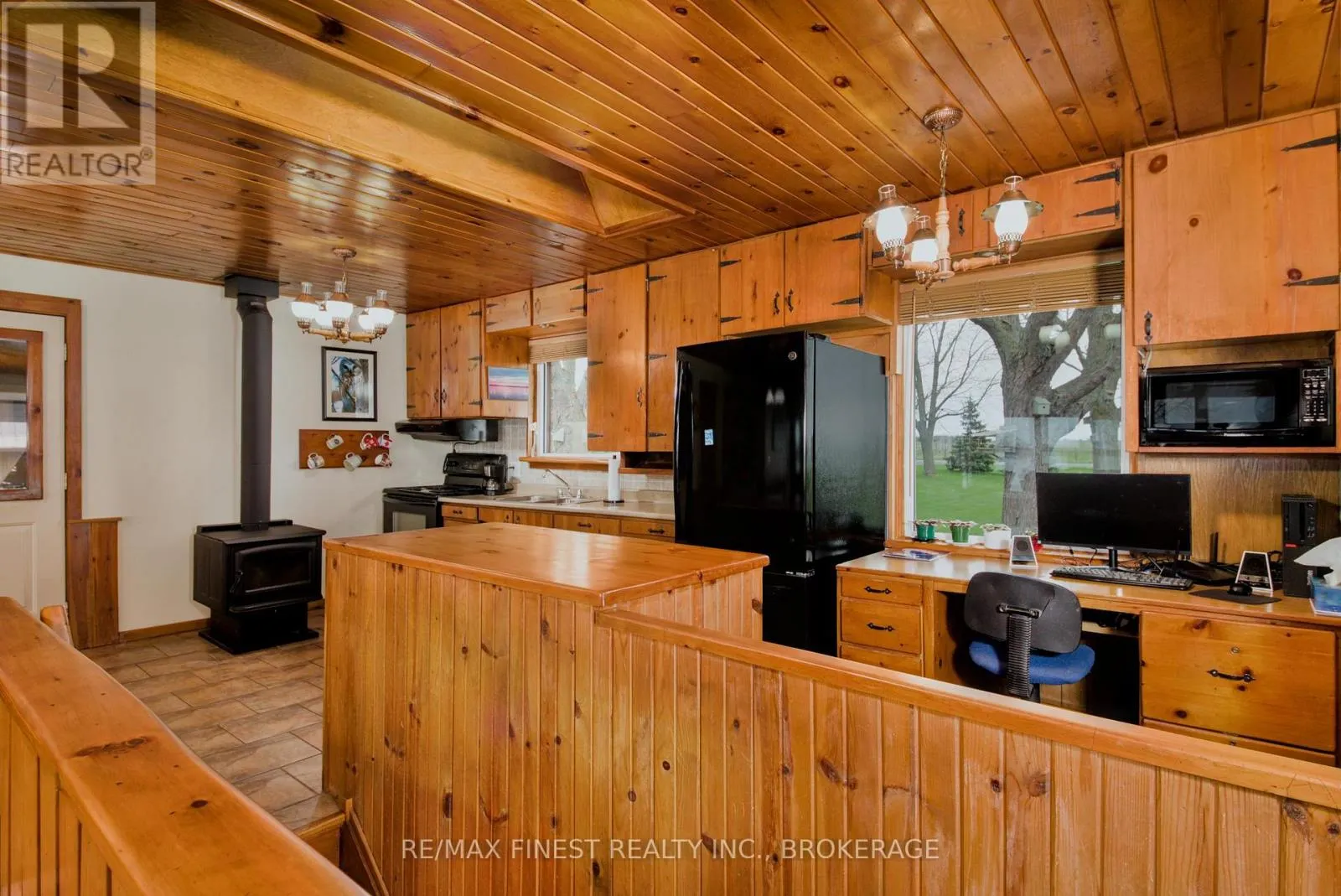 10930 FRONT ROAD