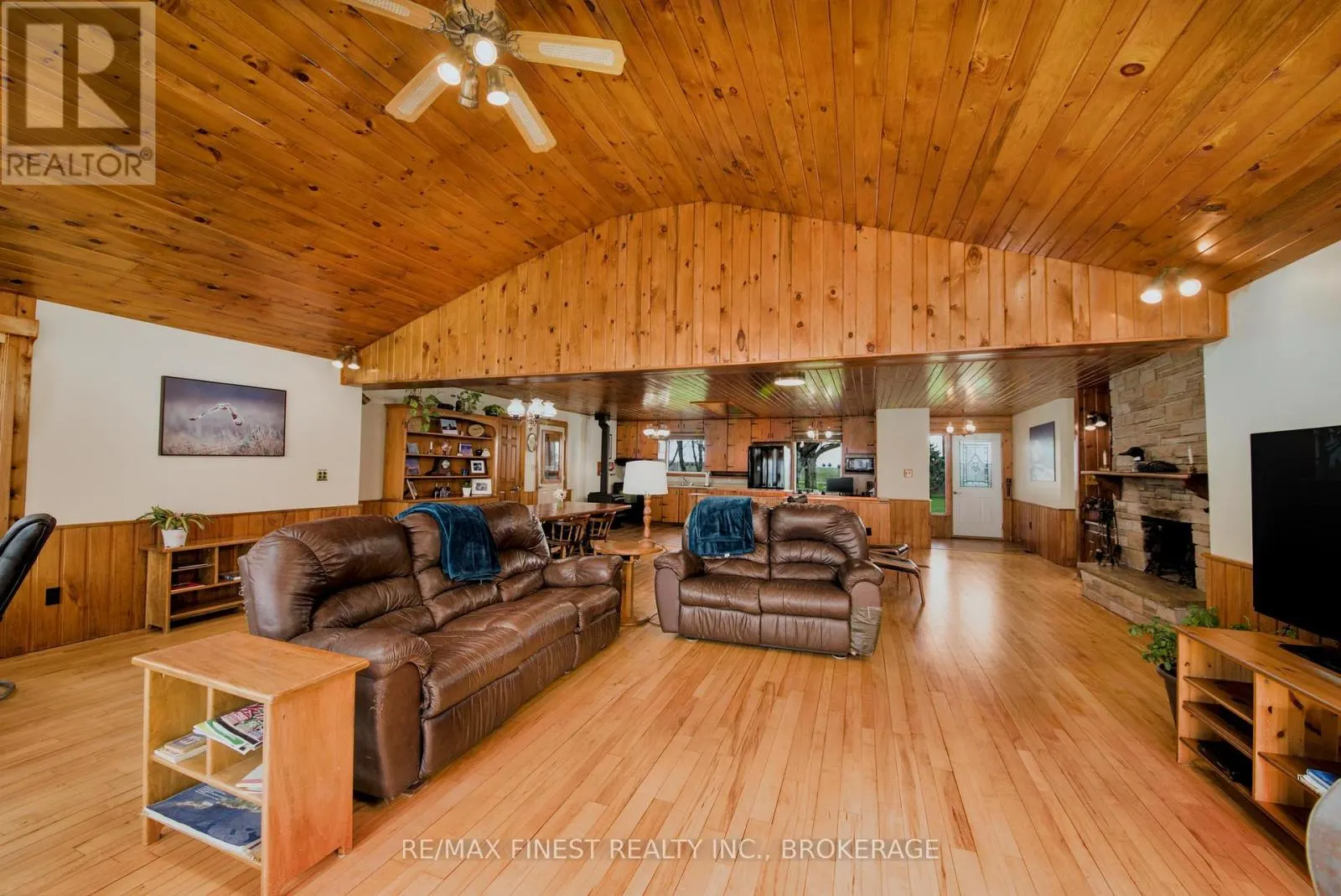 10930 FRONT ROAD