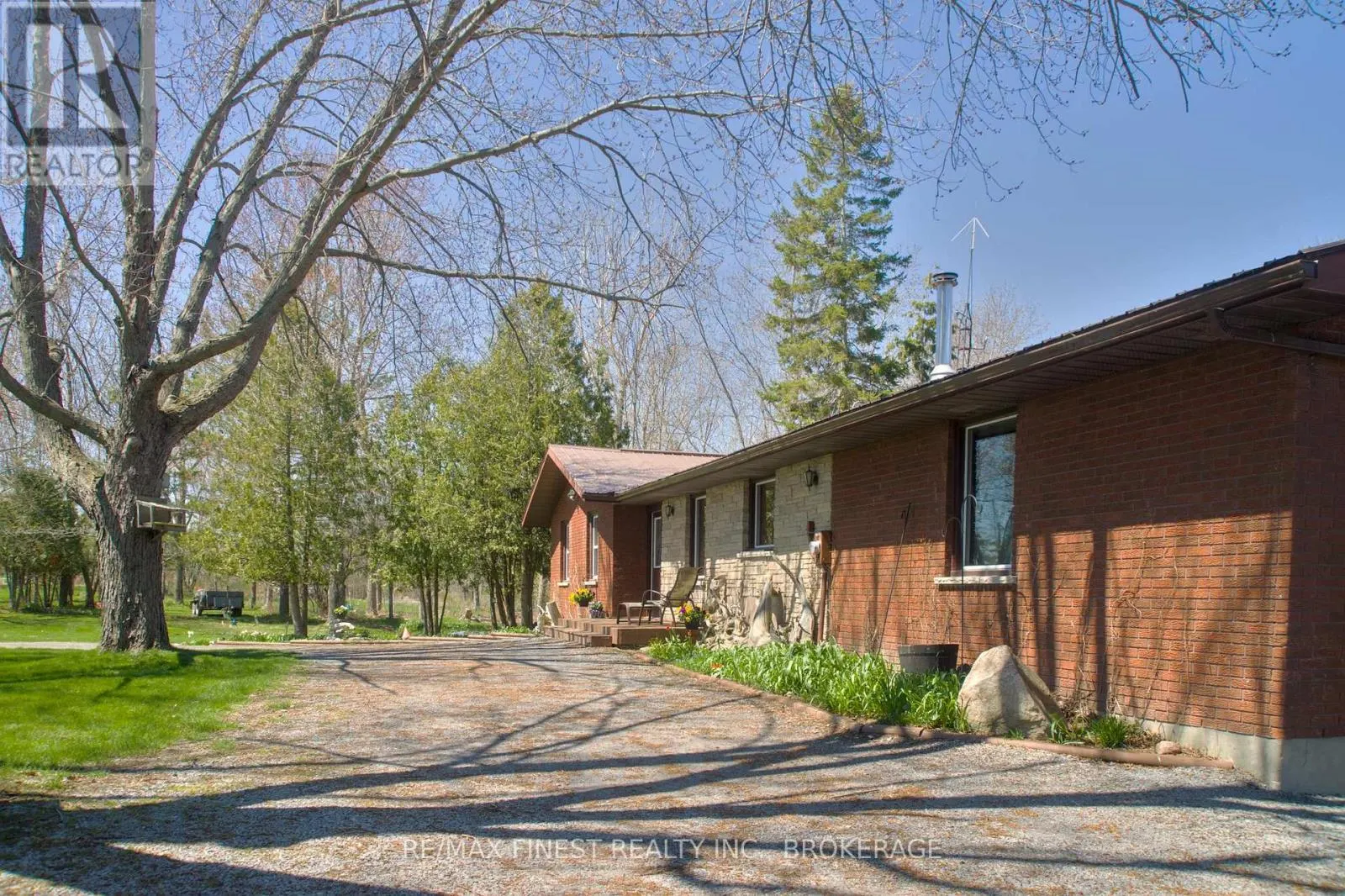 10930 FRONT ROAD
