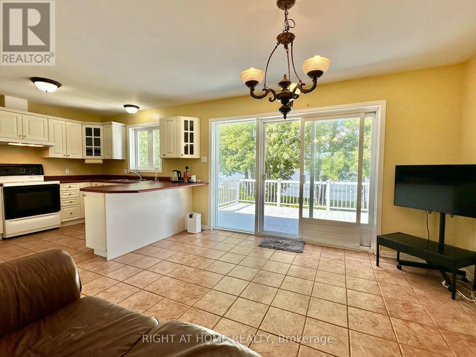 2527 CONCESSION 1 ROAD