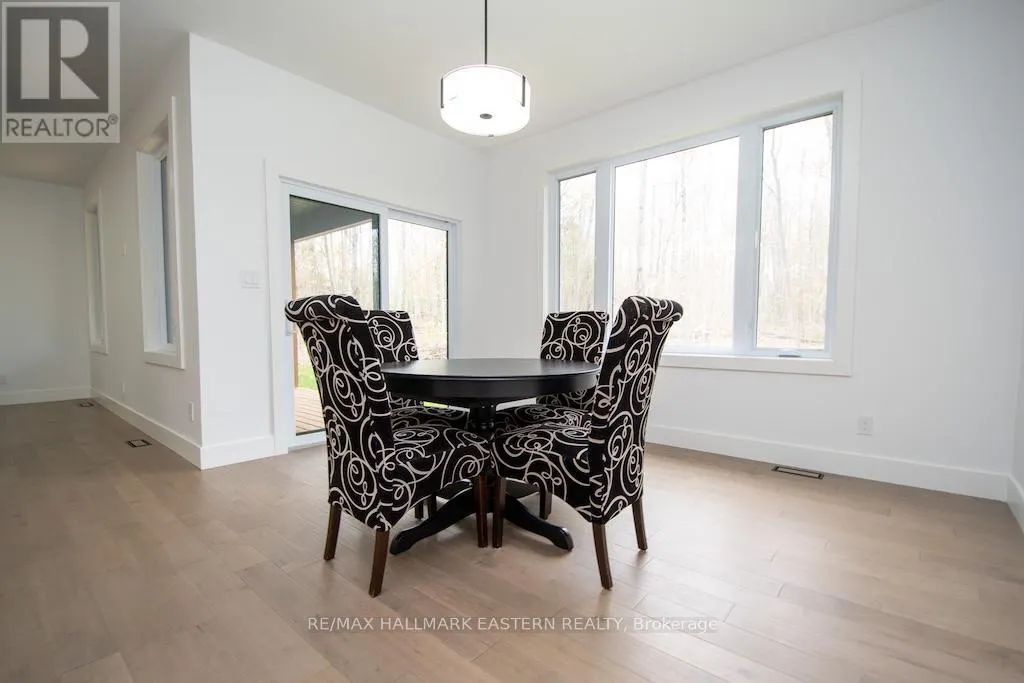 11 MAPLEWOOD COURT