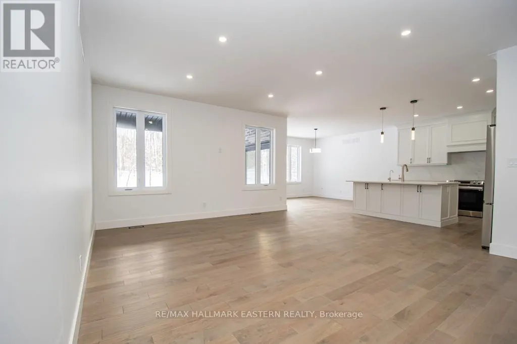 11 MAPLEWOOD COURT
