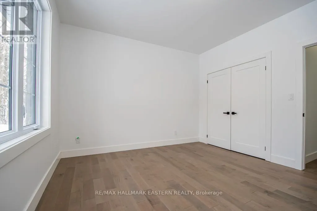 11 MAPLEWOOD COURT