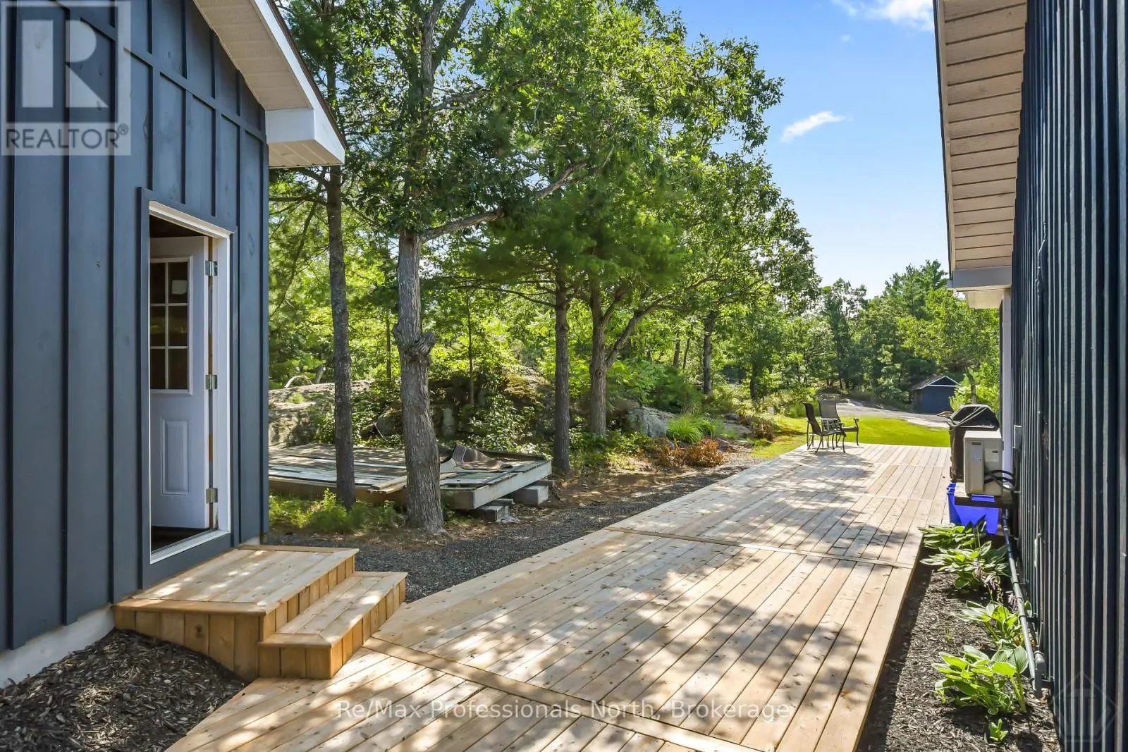 891 PENINSULA ROAD
