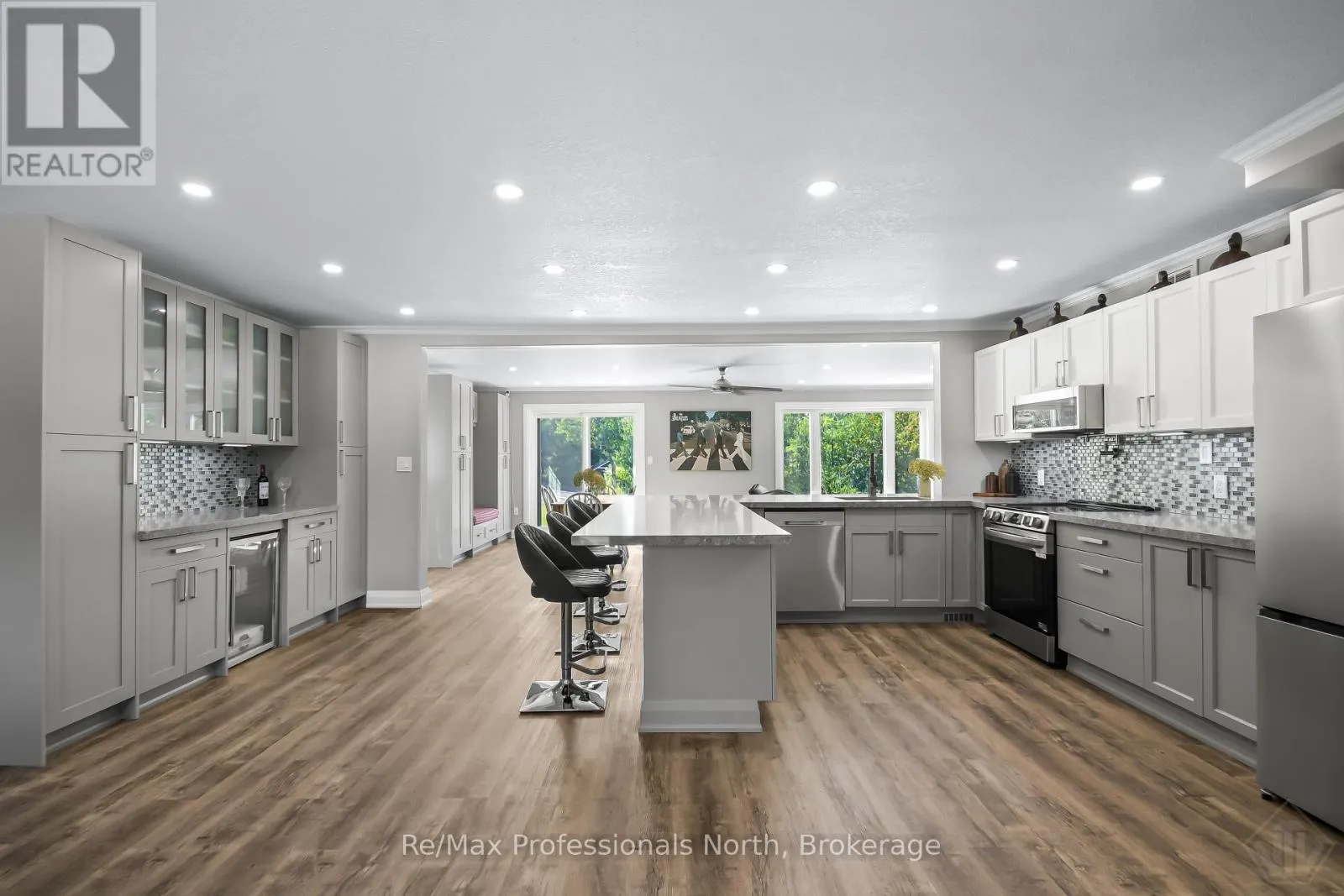 891 PENINSULA ROAD
