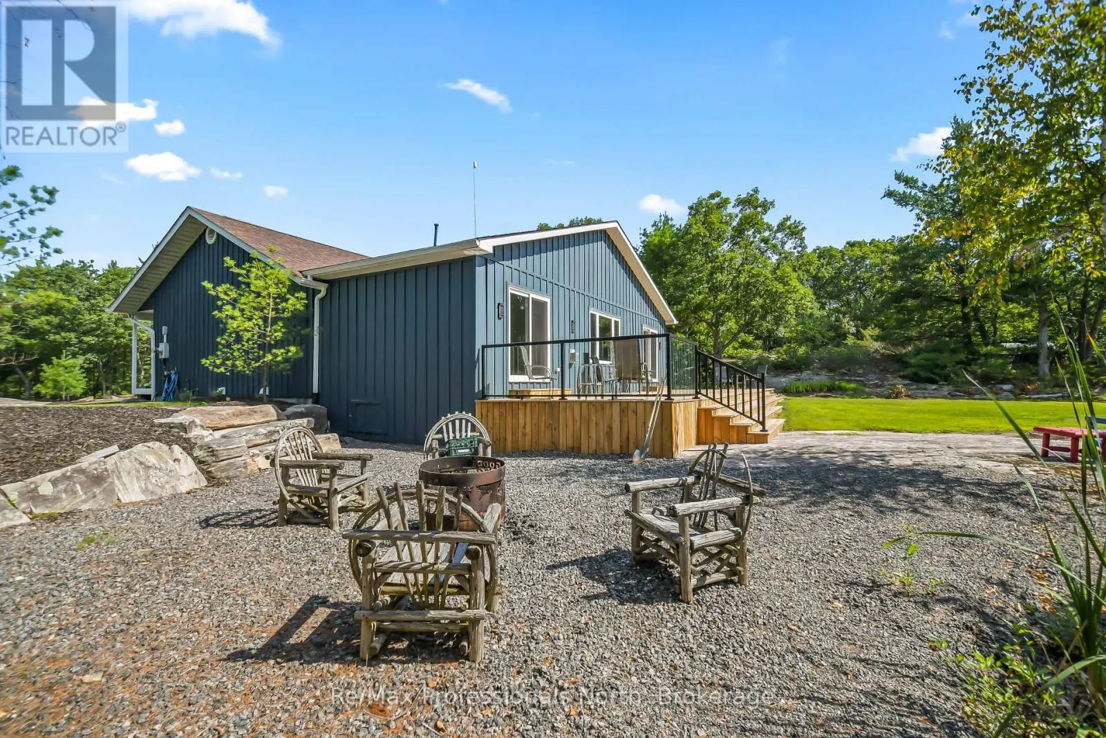 891 PENINSULA ROAD