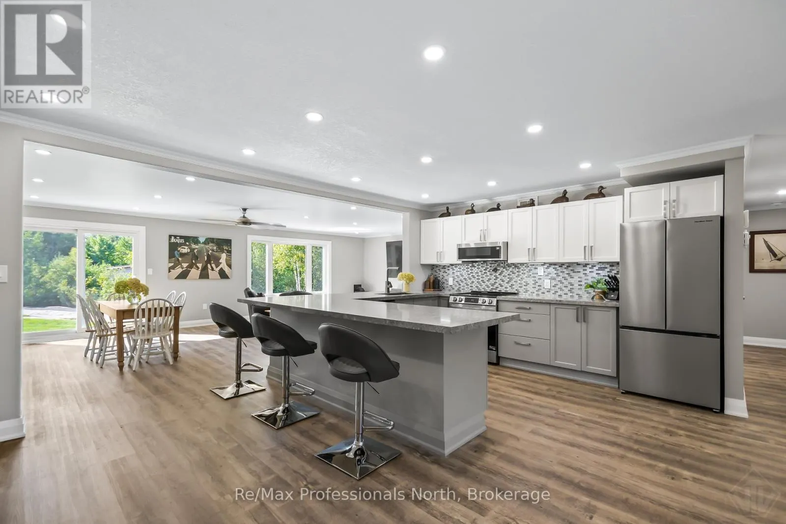 891 PENINSULA ROAD