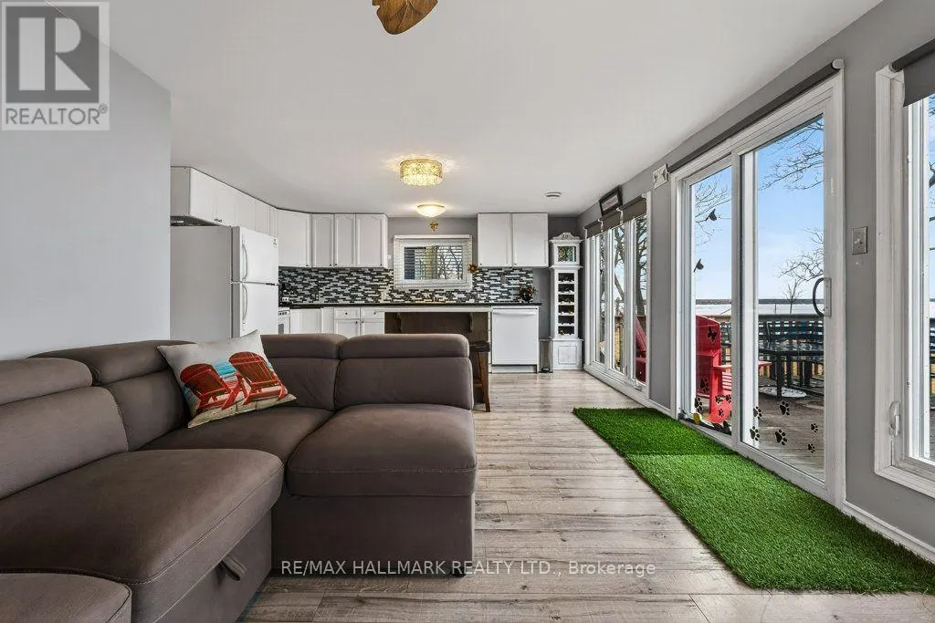1115 NEW LAKESHORE ROAD