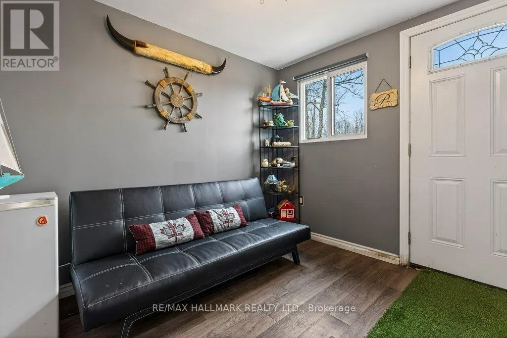 1115 NEW LAKESHORE ROAD