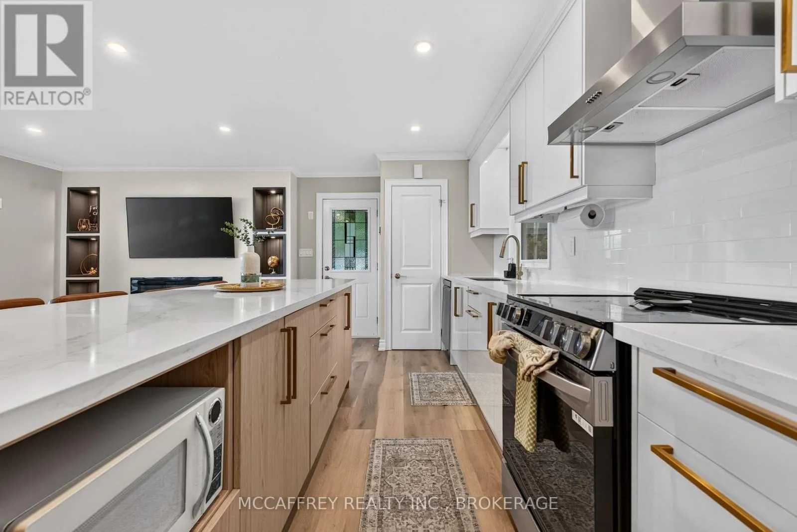 80 TRILLIUM LANE