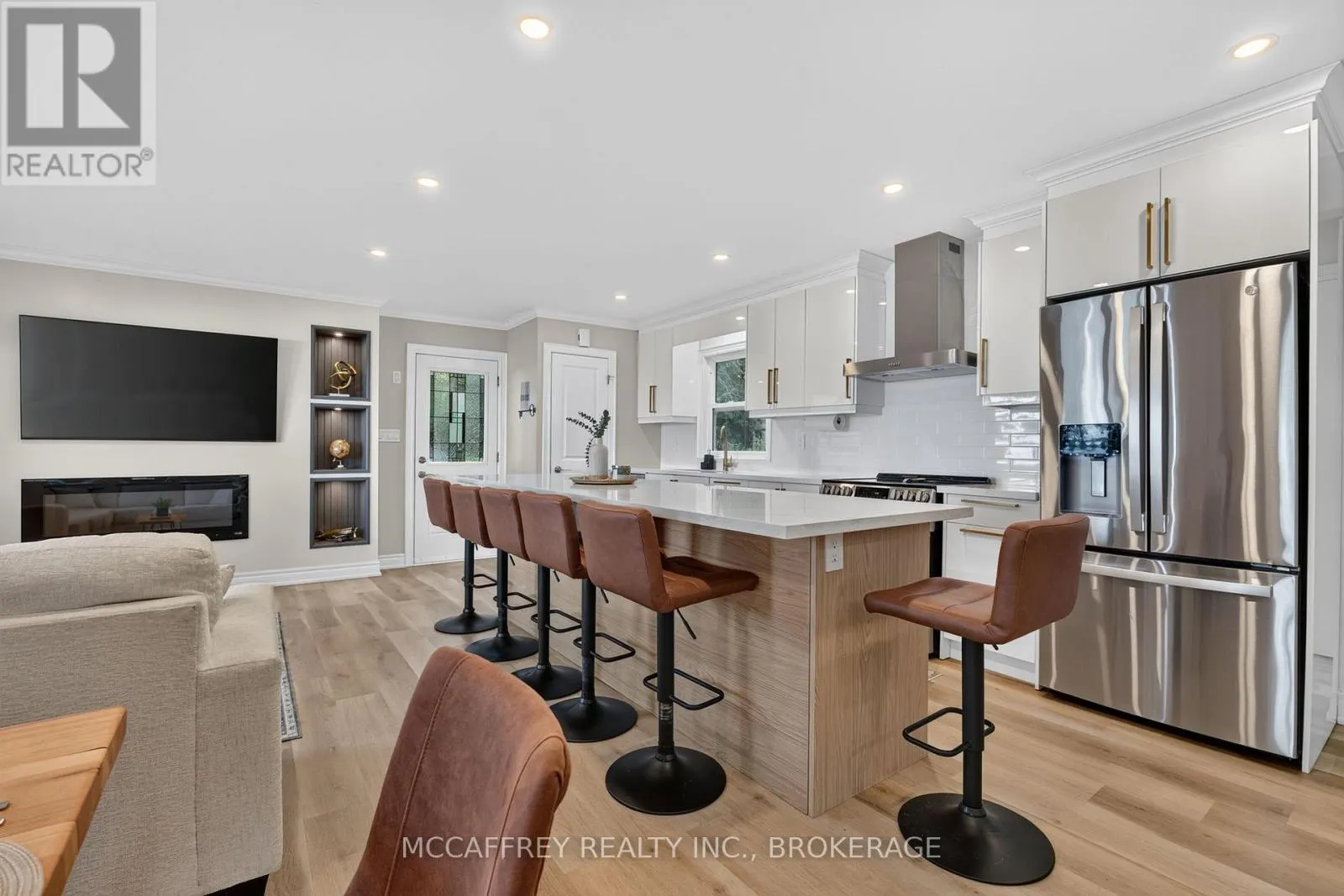 80 TRILLIUM LANE