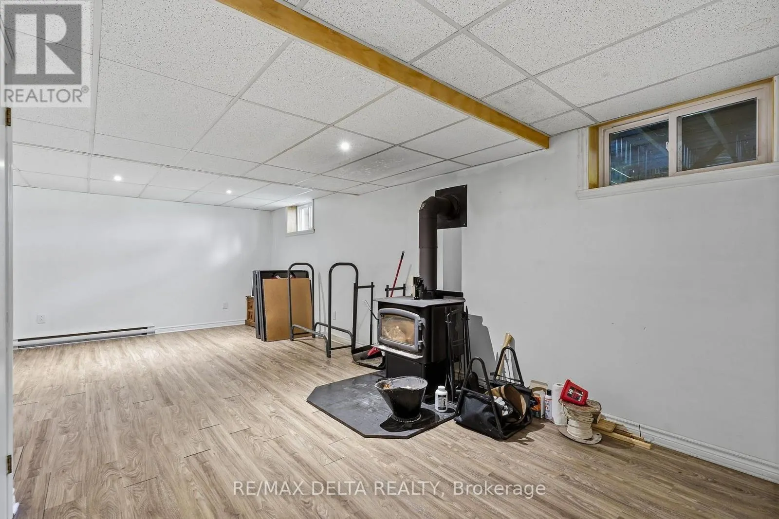 1120 DES CEDRES STREET