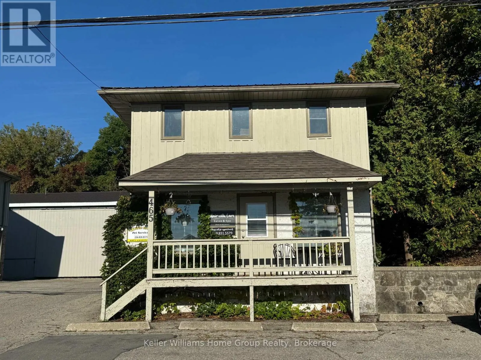UPPER - 465A ST PATRICK STREET W #Upper