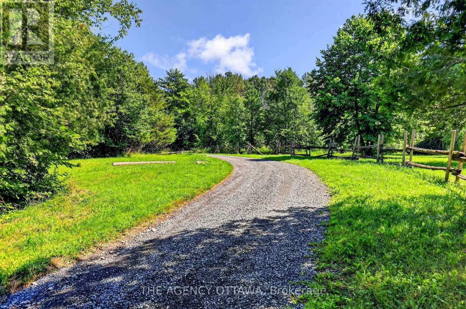 00 PIPER'S BAY LANE