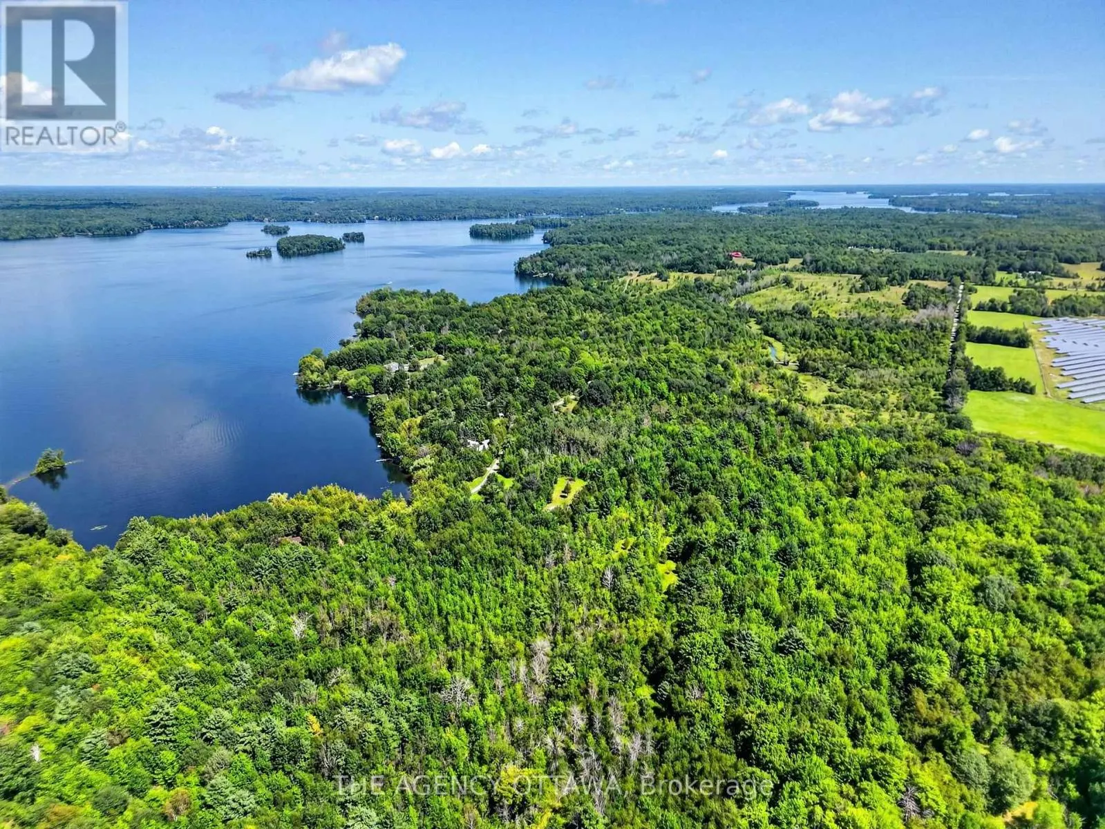 00 PIPER'S BAY LANE