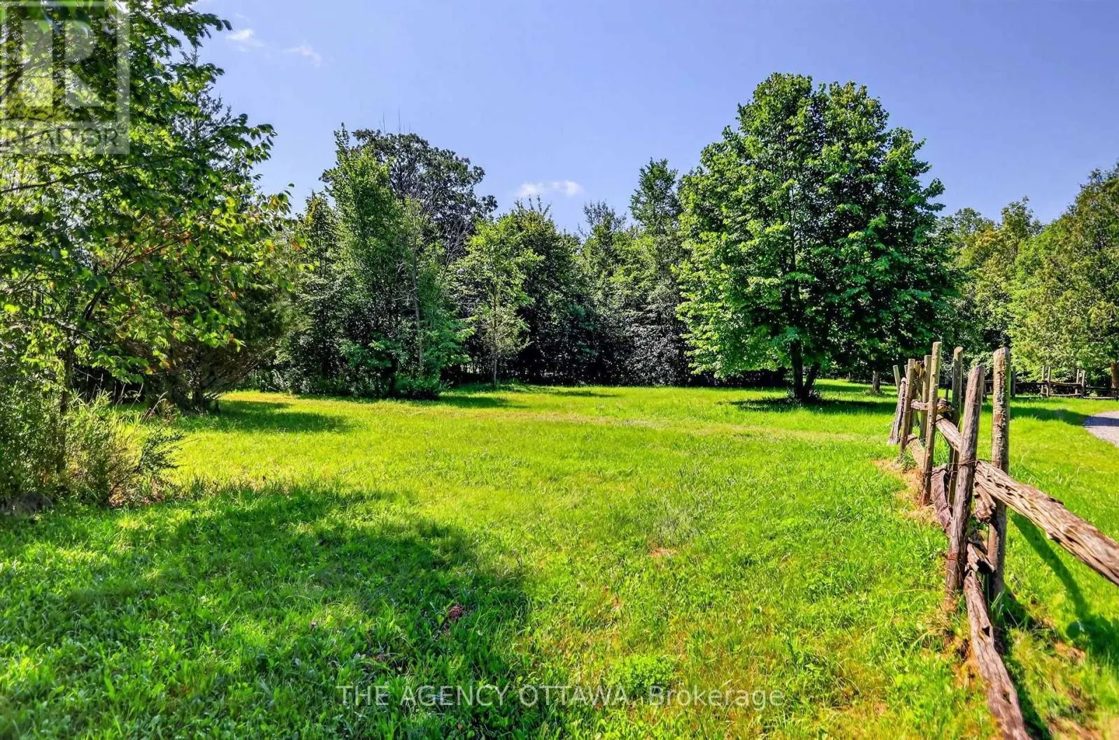 00 PIPER'S BAY LANE